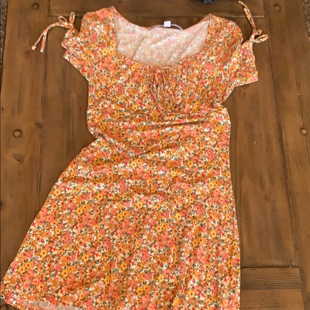 ASOS Floral Mini Dress - Picture 5 of 8